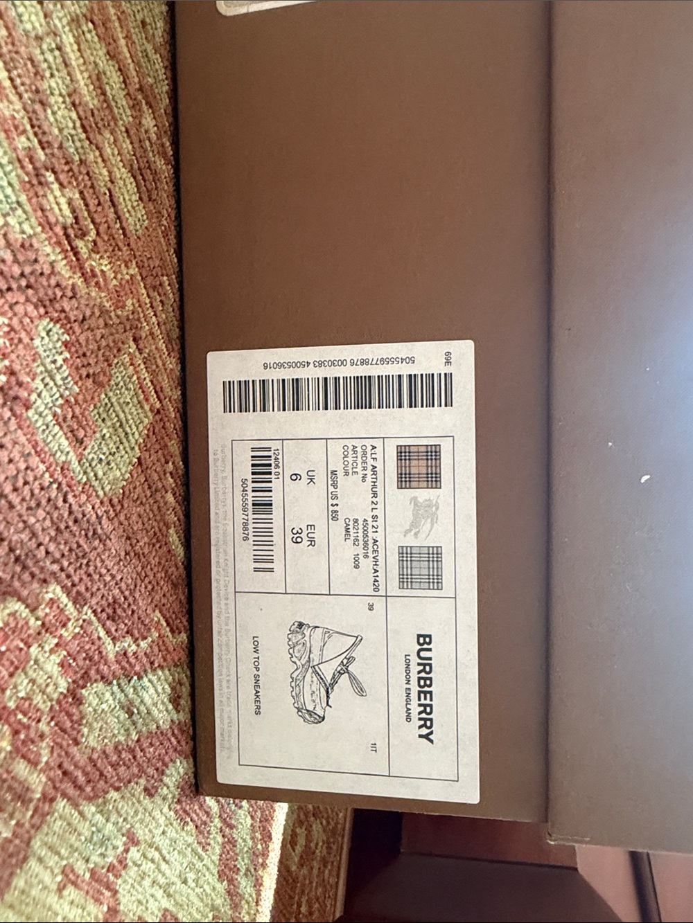 Burberry Leopard-Pattern Sneakers in Black and Brown - Picture 5 of 5